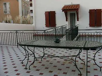 Hotel De La Gare Hendaye